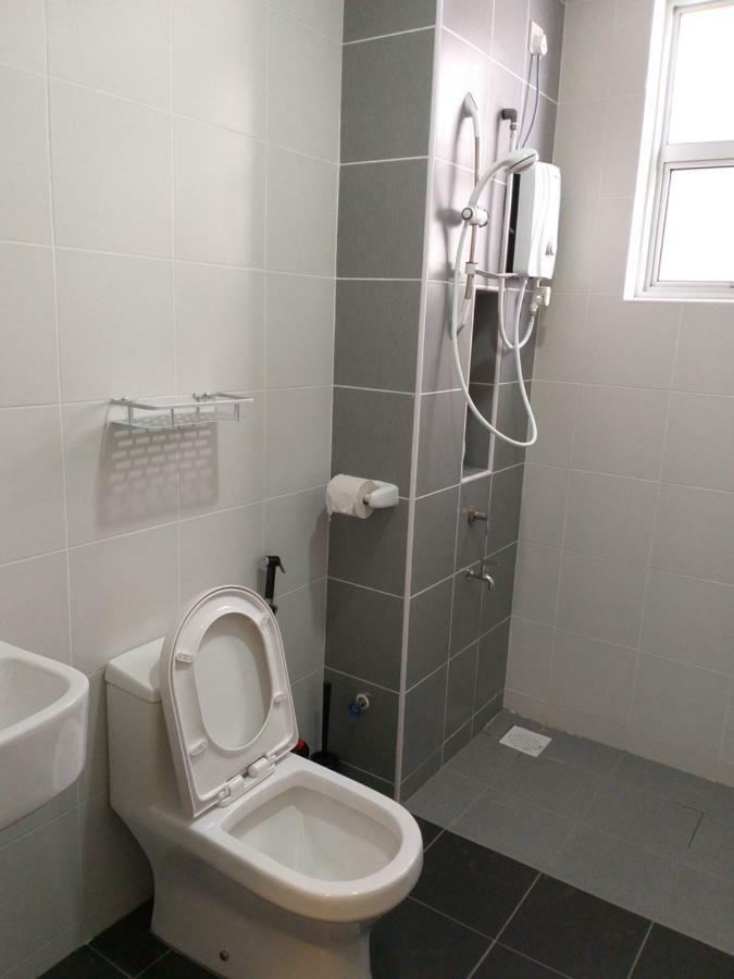 Aliff Avenue 2 Bedroom Homestay 조호르 바루 외부 사진